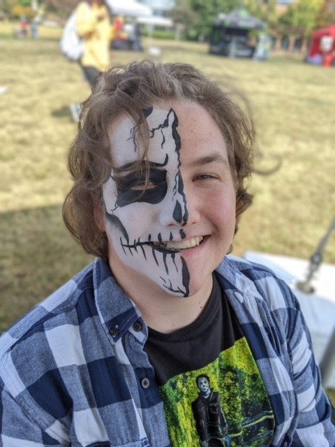 Skeleton face painting